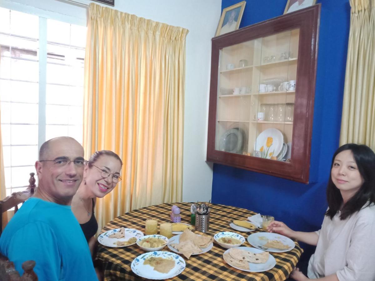 Frangipani Holiday Home Fort Kochi Luaran gambar